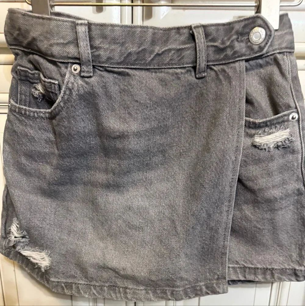 Zara Teen High Waist Denim Asymmetrical Wrap Front Jean Shorts Gray Size 12-13
